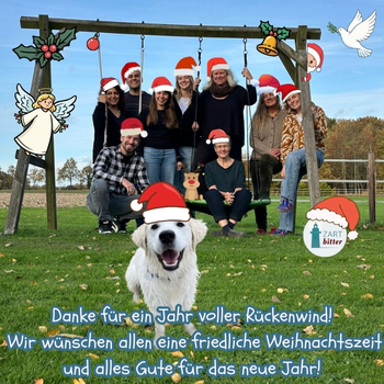 Das Team von Zartbitter mit Nikolausmützen